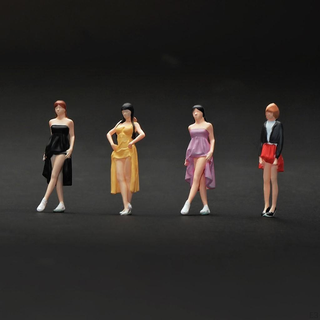 1/64 Diorama Figure Miniature Scene Handpainted Character Lady with Dress Photo Props for Railway