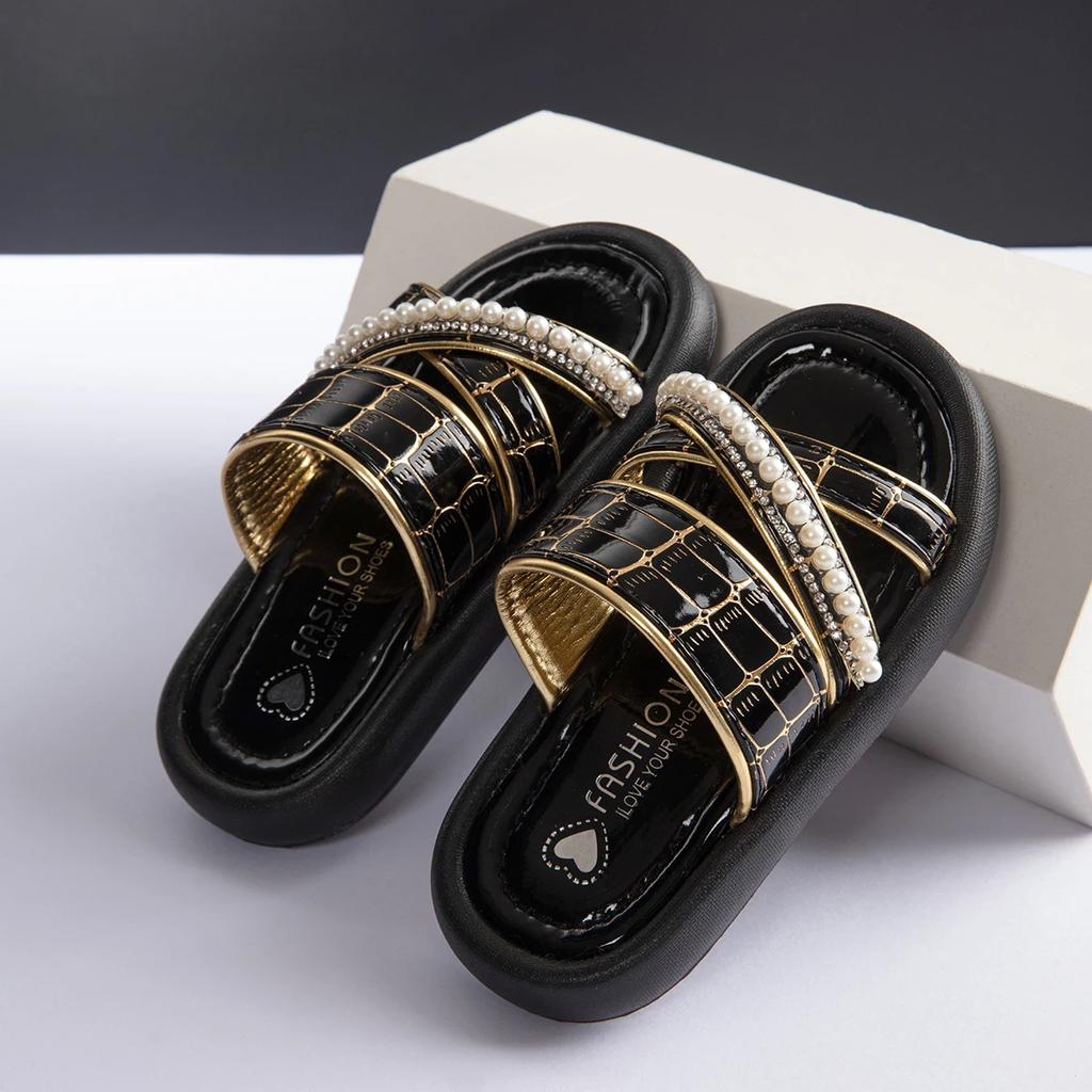 Girls Summer Chic Slippers for Kids Fashion Versatile Sandals with Sweet Pearl 2024 New Girls Beach Shoes for Vacation Soft Sole