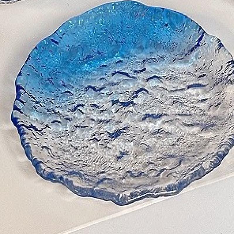 ZISIZ Ins Style Gradient Blue Irregular Glacier Glass Dinner Plates (Set of 3, Large)