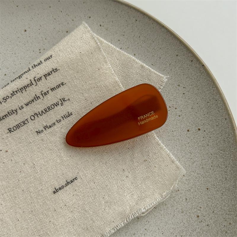 Acetic Acid Pink Duckbill Hair Clip - Simple, Cute Style