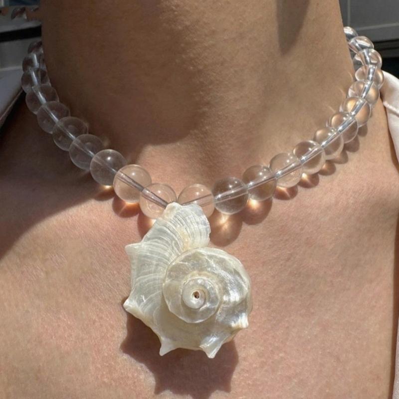 Conch Shell Pendant Necklace Coastal Inspired Designs Vacation Jewelry Gift Ideas