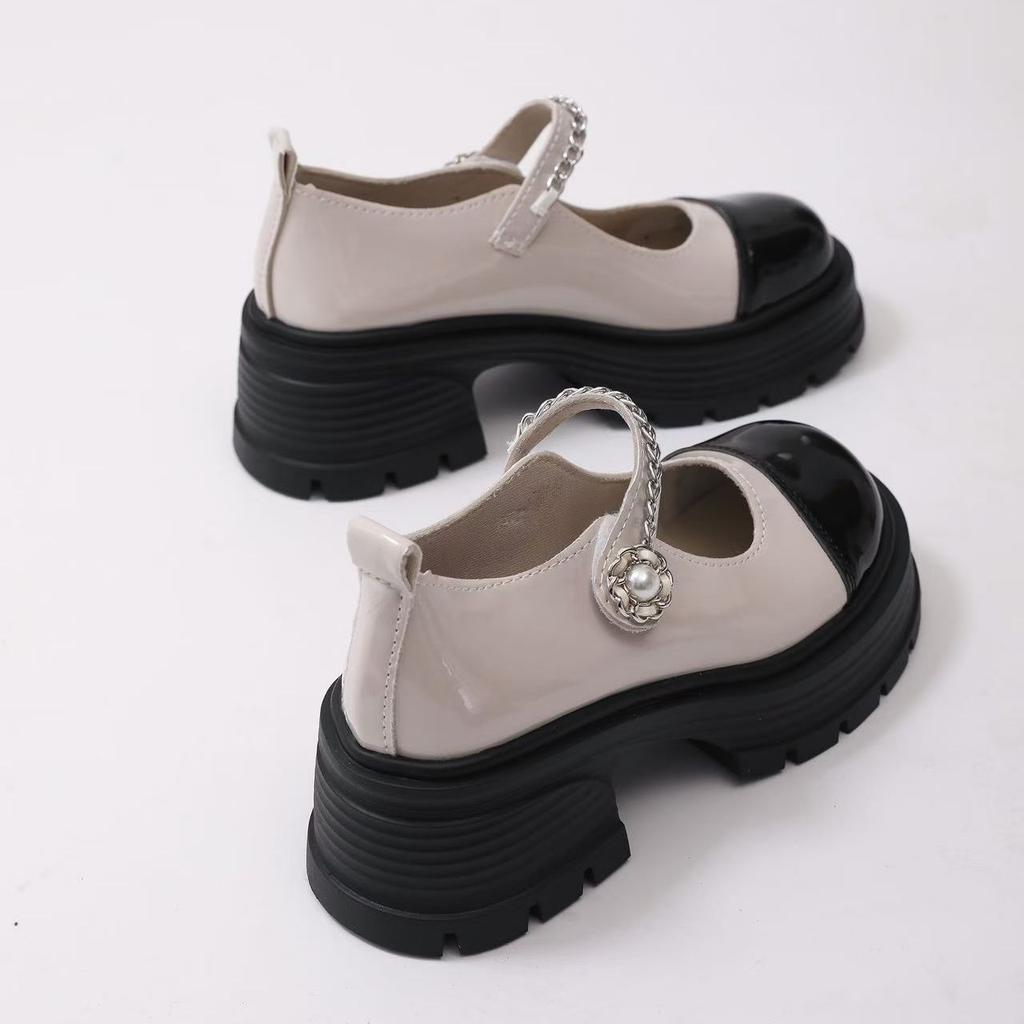 Xiaoxiangfeng Temperament Platform Single Shoes 2025 Summer New French Mary Jane Shoes Women's British Style Retro Small Leather Shoes