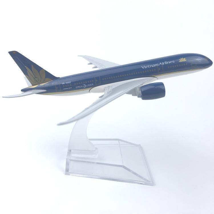 

16CM Alloy Airplane Model Vietnam Airlines 350 Collectible With Landing Gear Children s Toy Gift Hobby