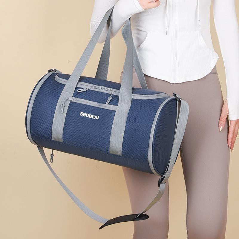 Men's and women's fashion and leisure travel lightweight folding portable travel bag portable sports fitness yoga bag