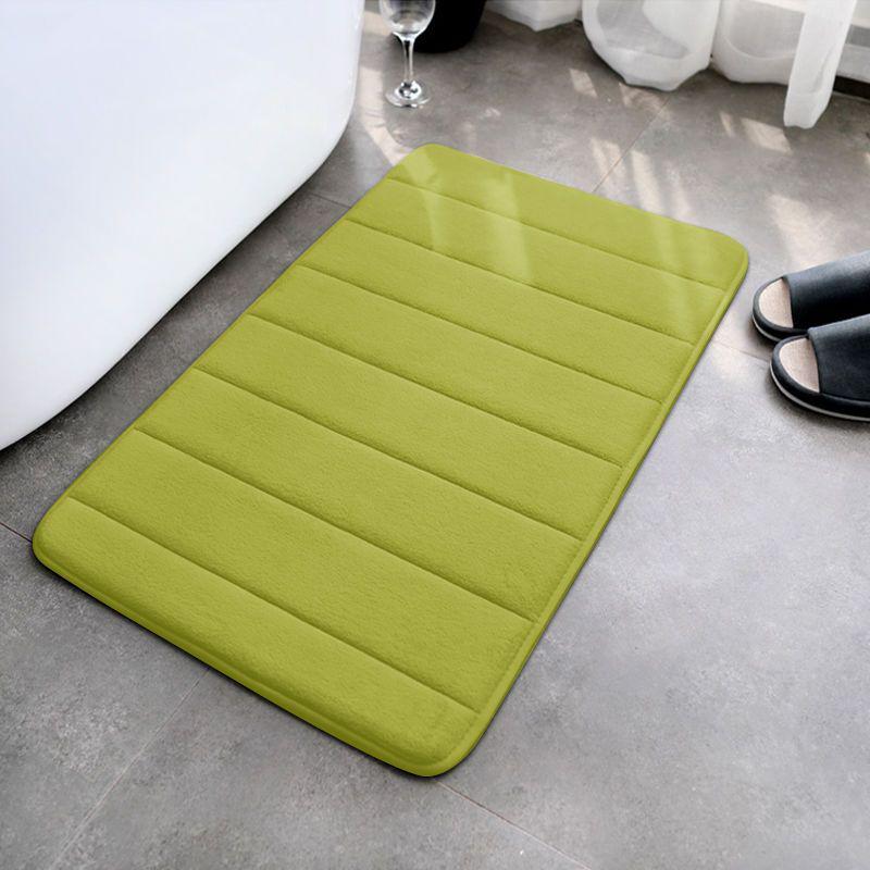 Stain-Resistant Coral Fleece Non-Slip Bath & Entry Mat: Water-Absorbent, Easy-Care, Solid Color