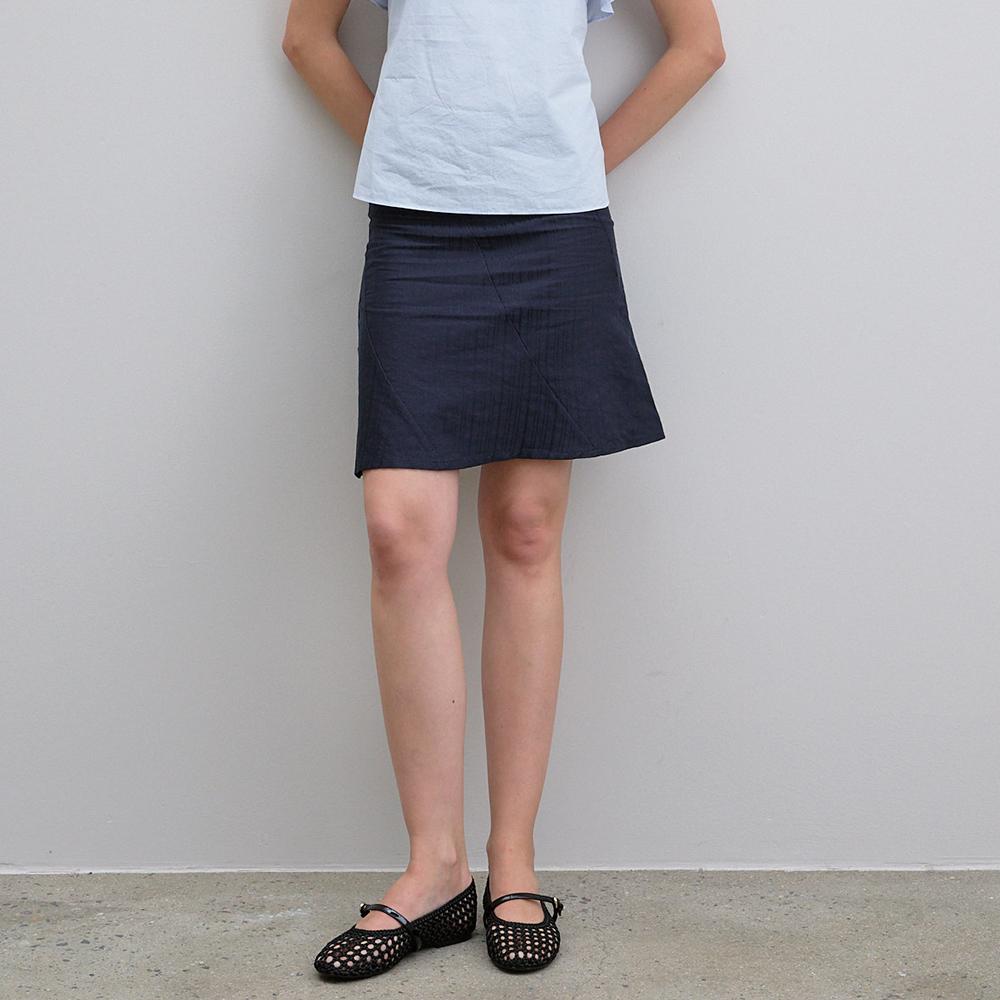 Nowood Tier Skirt (Navy)