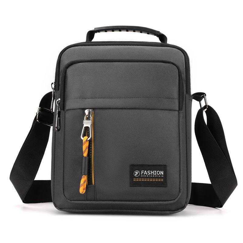New Simple Casual Outdoor Messenger Bag Men's Outdoor Waterproof Trend Handbag Men's Contrasting Shoulder Bag