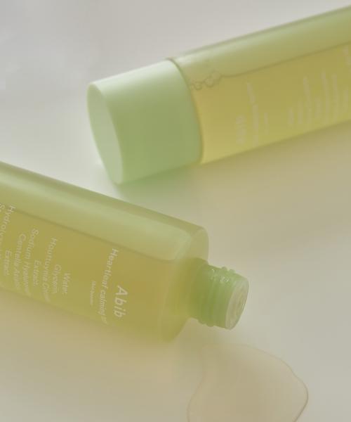 ABIB Houttuynia Cordata Calming Toner Skin Booster 200ml + 2 Houttuynia Cordata Pads Gift