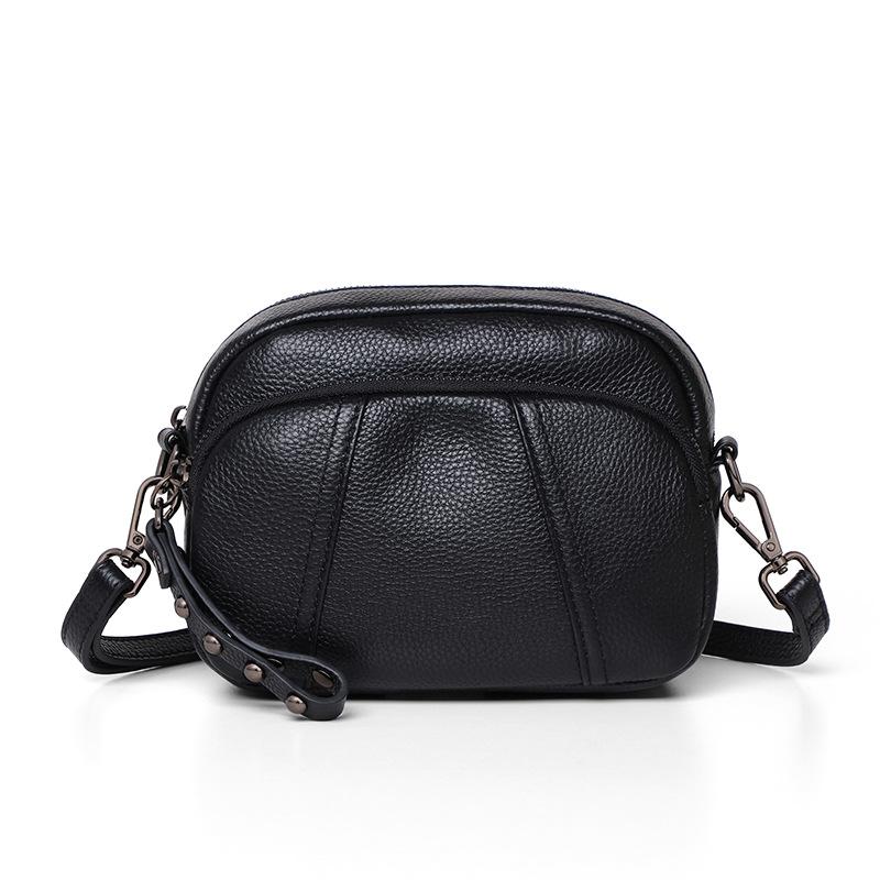 2025 Autumn Winter New Fashion Women's Bag Crossbody Bag Wholesale Trendy Genuine Leather Small Bag Versatile Niche Shoulder Bag