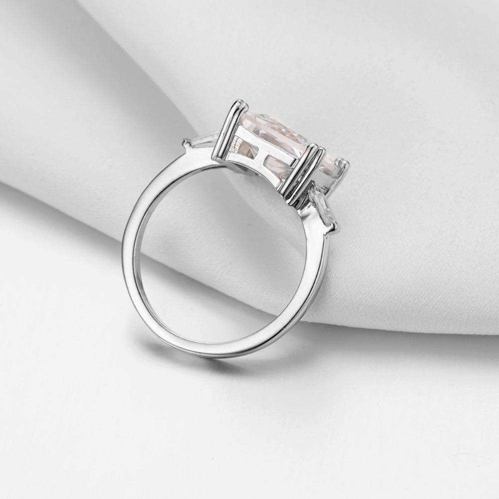 Bold Princess Cut Zircon Ring for Women Luxury European Inlaid Engagement Jewelry Statement Finger Ring