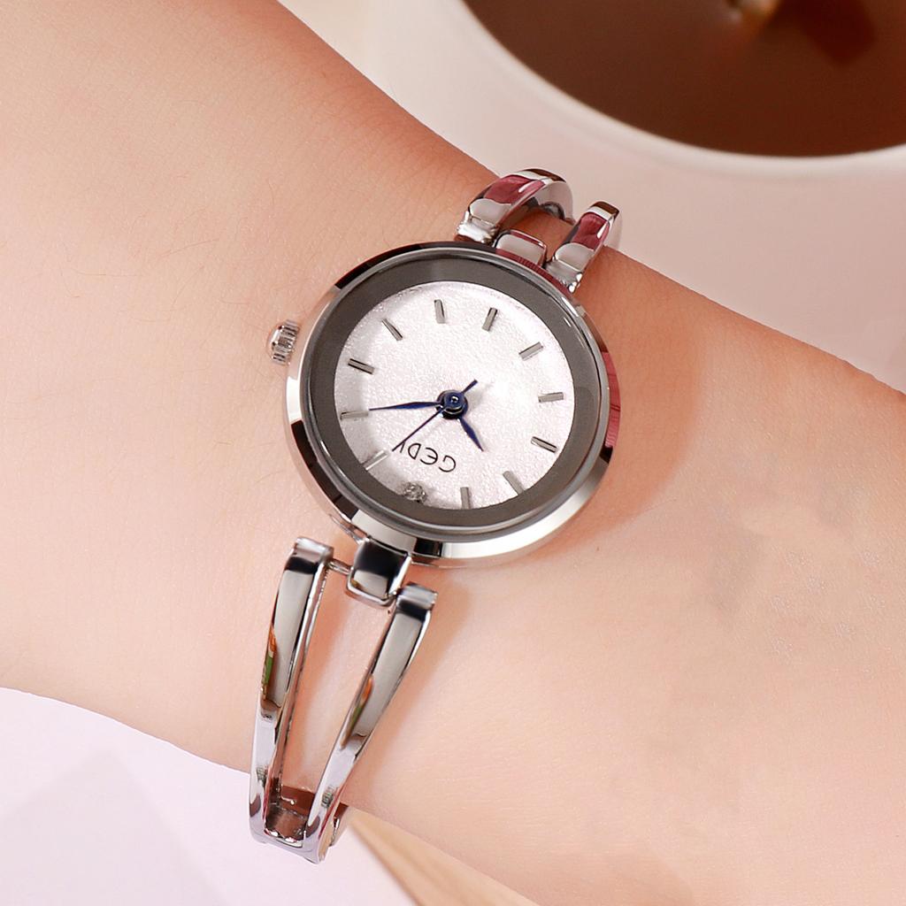 Bracelet Watch Ladies Temperament Waterproof Compact Alloy Quartz Watch