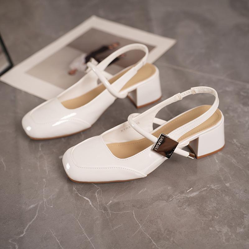 Baotou sandals women's summer new one-word with thick heel fairy wind medium heel French Mary Jane single shoes women