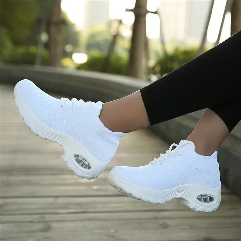 Fashion Women Tennis Shoes Breathable Mesh Height-increasing Slip-on Female Sock Footwear Outdoor Women Sneakers Thick Bottom Platforms