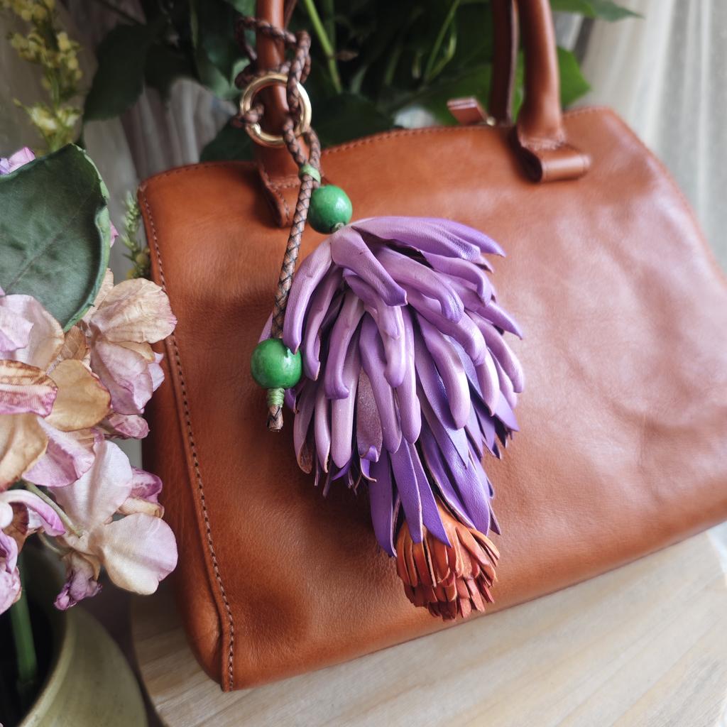 Handcrafted 3D Protea Flower Keychain & Necklace Pendant - Vegetable-Tanned Full-Grain Leather with Artisan Dyeing