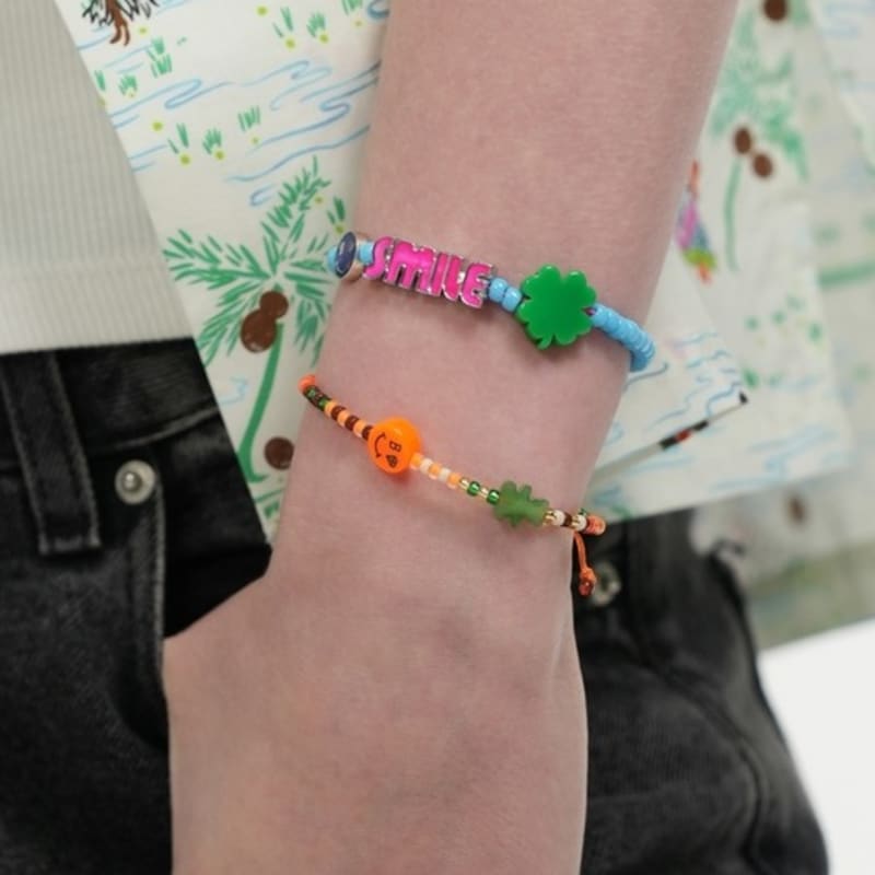 BONBEAU Kitsch Motives Charm Beads Knot Bracelet Kitsch Smile Teddy Bear Charm Beads Thread Bracelet Knot Bracelet