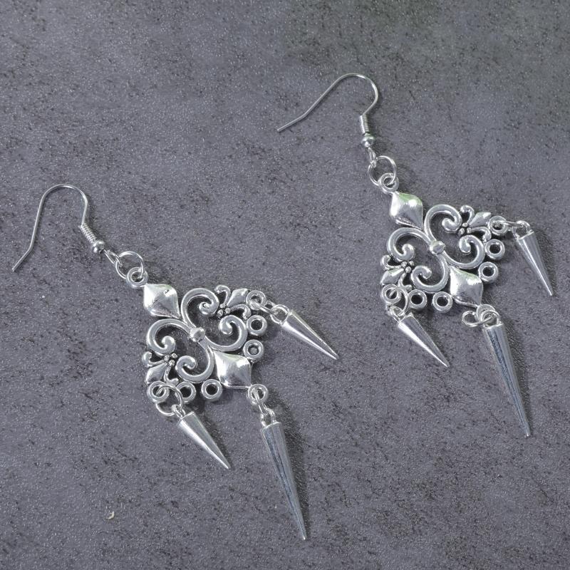Brincos Góticos Vintage Pendentes Moda Vitoriana Punk Cone Espetado Brincos de Tachas Acessório de Joalheria Gótica para Mulheres