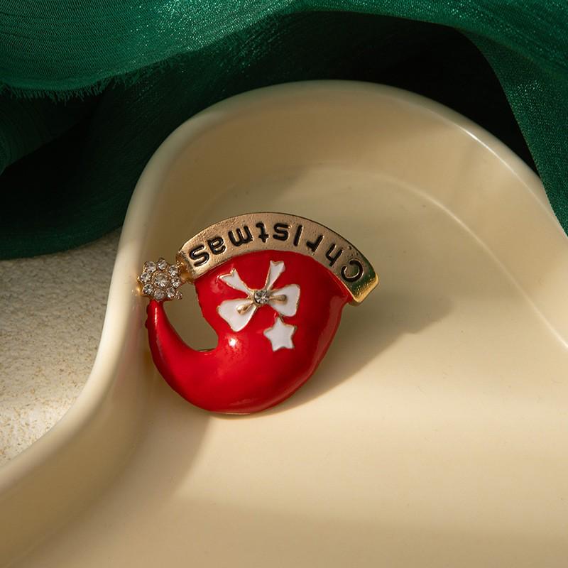 Charming Cartoon Christmas Elk Brooch with Bells & Rhinestones