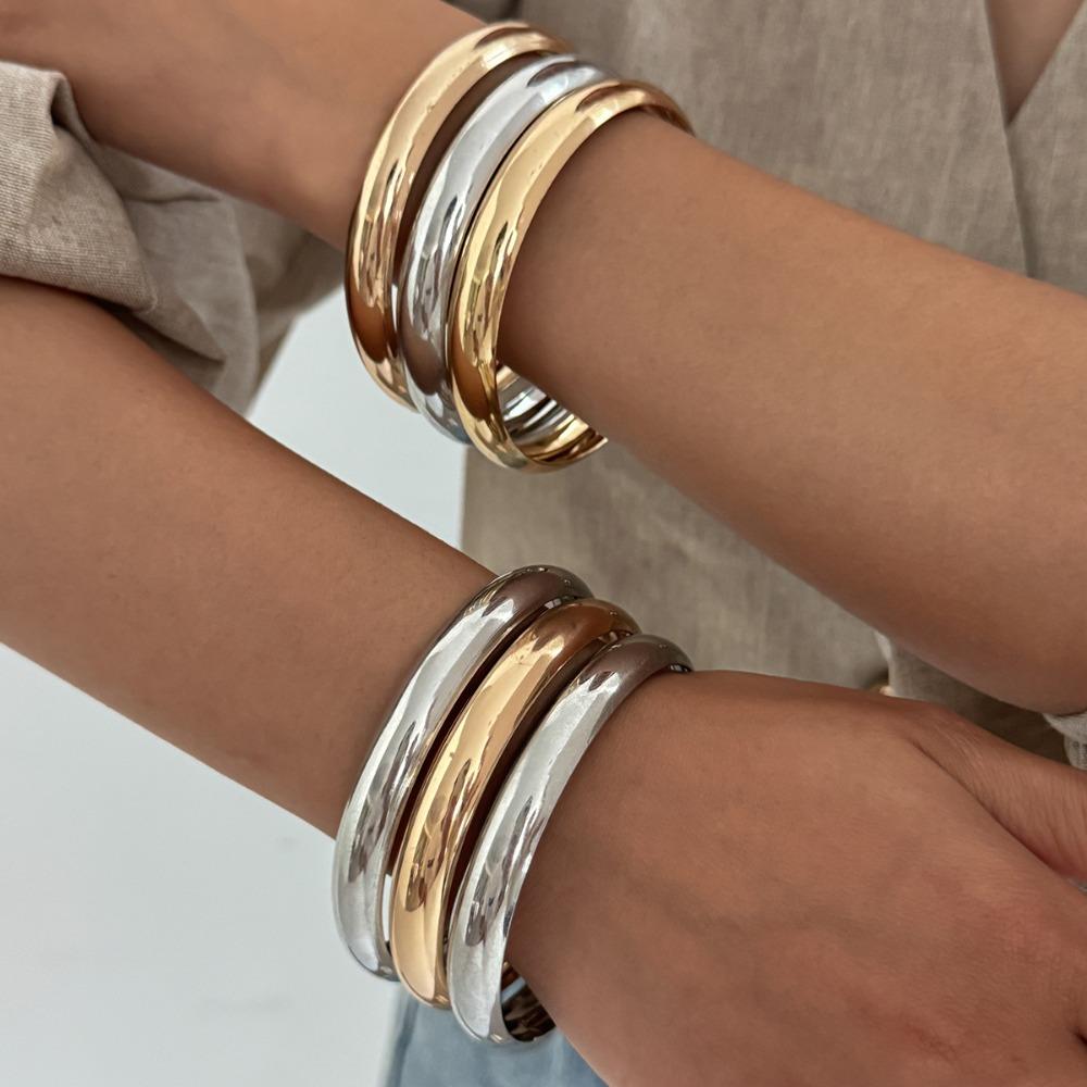 Simple Personality Gold Color Sliver Color Geometric Circle Bright Surface Metal Bangles for Women Hip-hop Punk Jewelry Gifts
