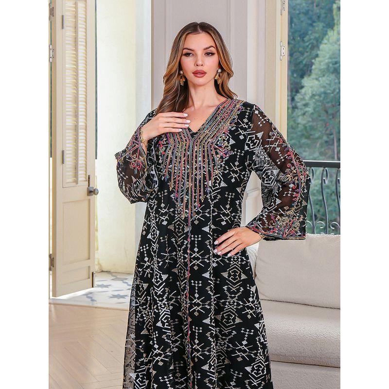 

Индонезия Элегантная Фантазия Бронзовая Вышивка Ближневосточная Одежда Веревочная Вышивка Халат Путешествия Торжественное Платье Комбинезон Длинное платье Платья Black 2XL