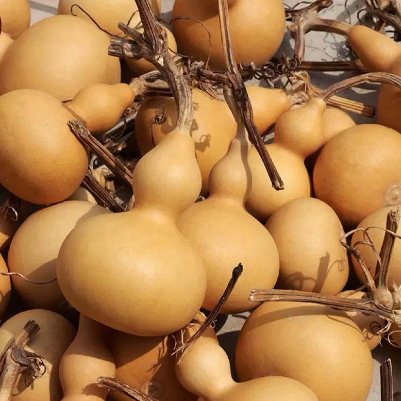 Ruyi Sword Gourd Ornament: Creative Lacquer Pendant Craftsmanship for DIY