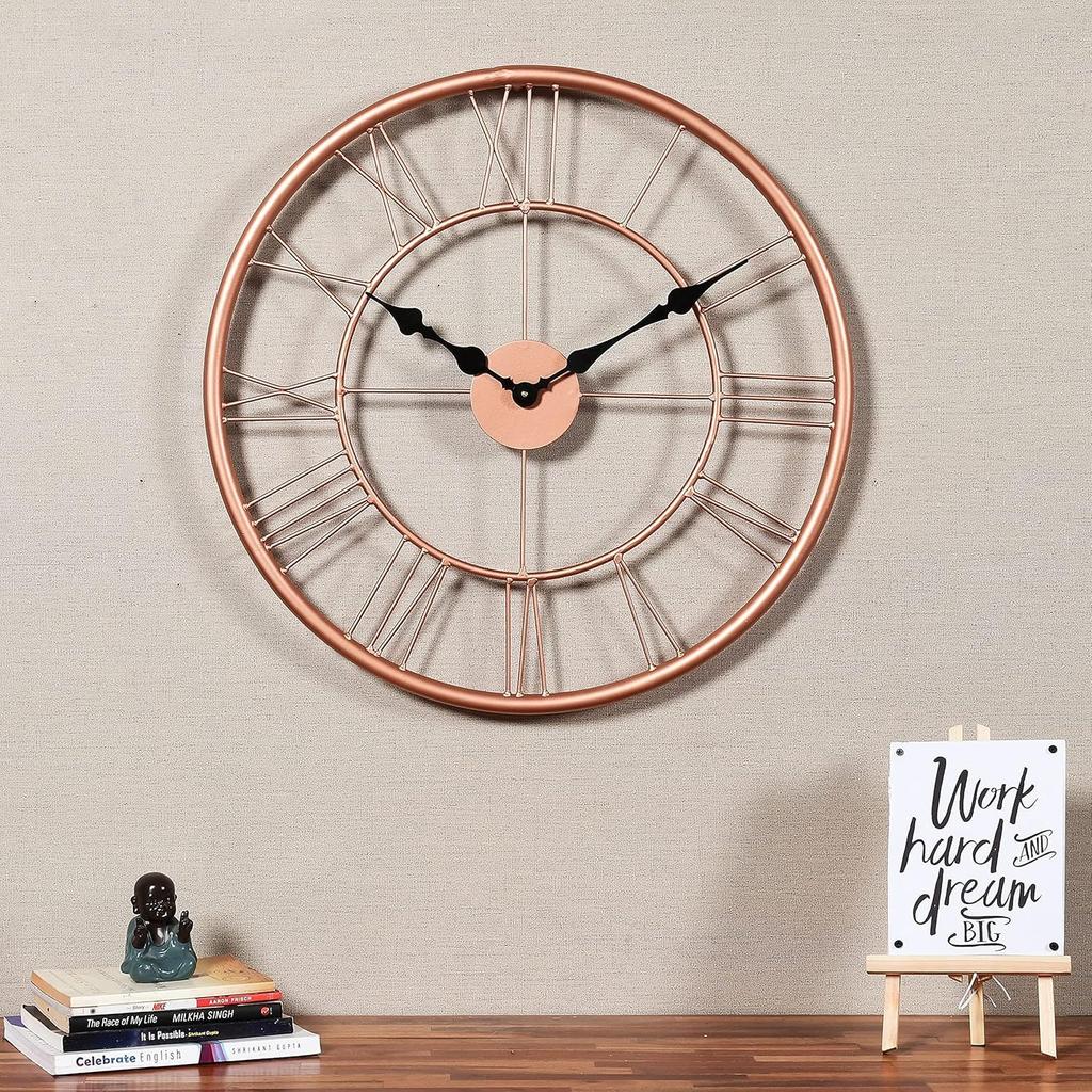 Round Decorative Wall Clock Roman Numeral Vintage Rustic Style Modern Transparent Home Décor Watch Ideal for Living Room Home Office Analog Iron Clock