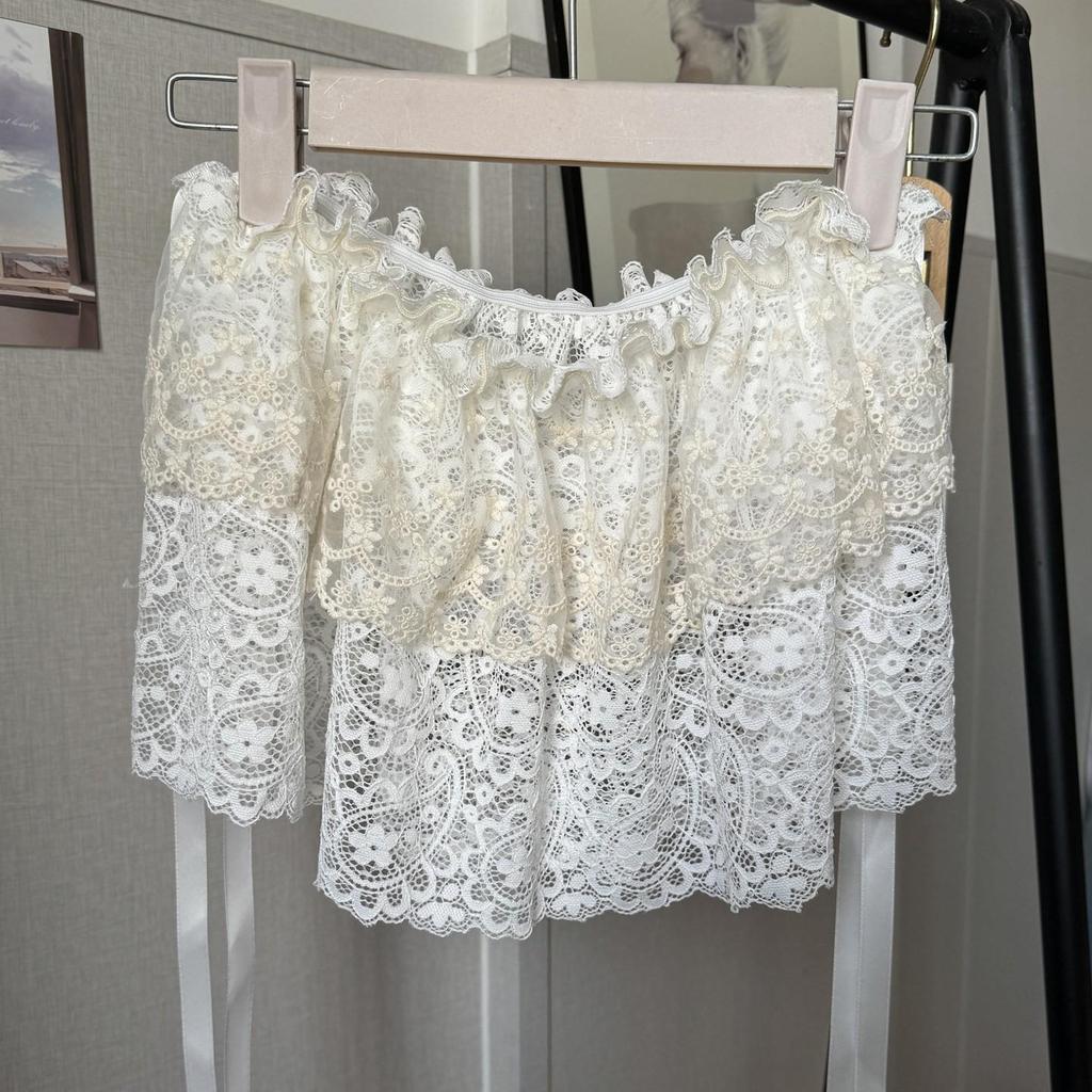 French Sweet Lace Panty Skirt: Women's Layered Slimming Skirt with White Lace Hem, Fake Two-Piece Design