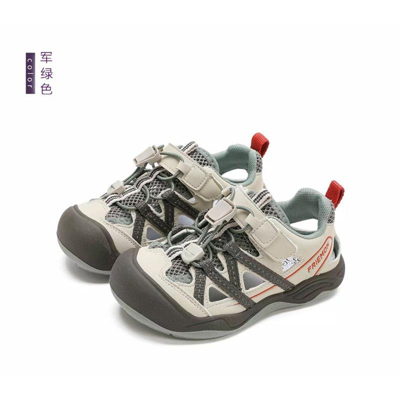 Children's sports sandals anti-kick girls' bag head shoes summer new casual boys anti-kick hollow wading shoes