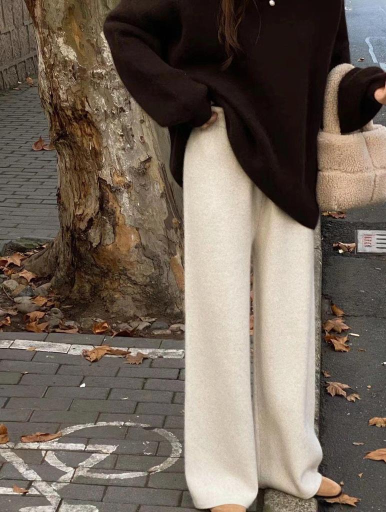 Women's Australian Wool Wide-Leg Trousers - Thick, Floor-Length, Cashmere Knit for Autumn/Winter