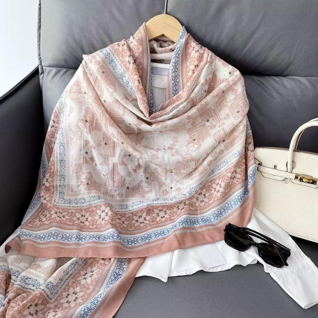 Geometric Chic Satin Scarf - Large, Luxurious Color Block Design - Imitated Silk, Windproof, Versatile Head Wrap & Beach Accessory for Travel Styling