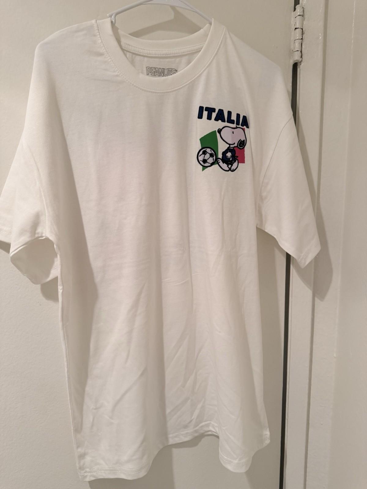 Peanuts Snoopy Charlie Brown Italia Soccer Adult T-Shirt S