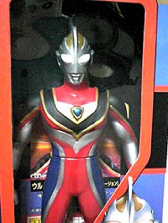 Ultra Hero 33 Ultraman Gaia Supreme Version