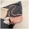 Niche croissant bag women's new popular fashion shoulder underarm bag versatile commuter messenger bag