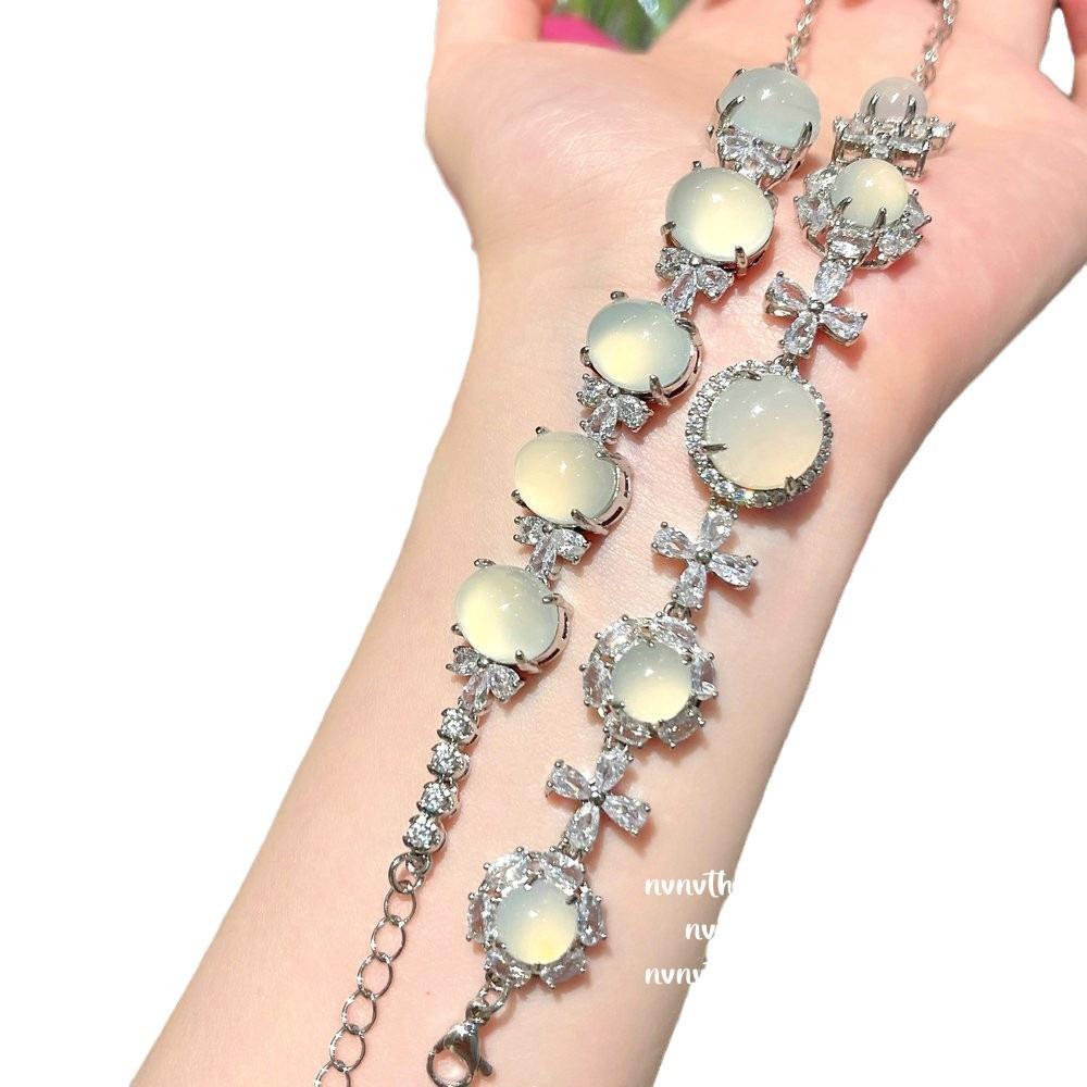 Myanmar Water Foam Jade Sunflower Big Egg Surface Gemstone Bracelet, New Chinese Style, White Chalcedony Agate Flower Zircon Bracelet.