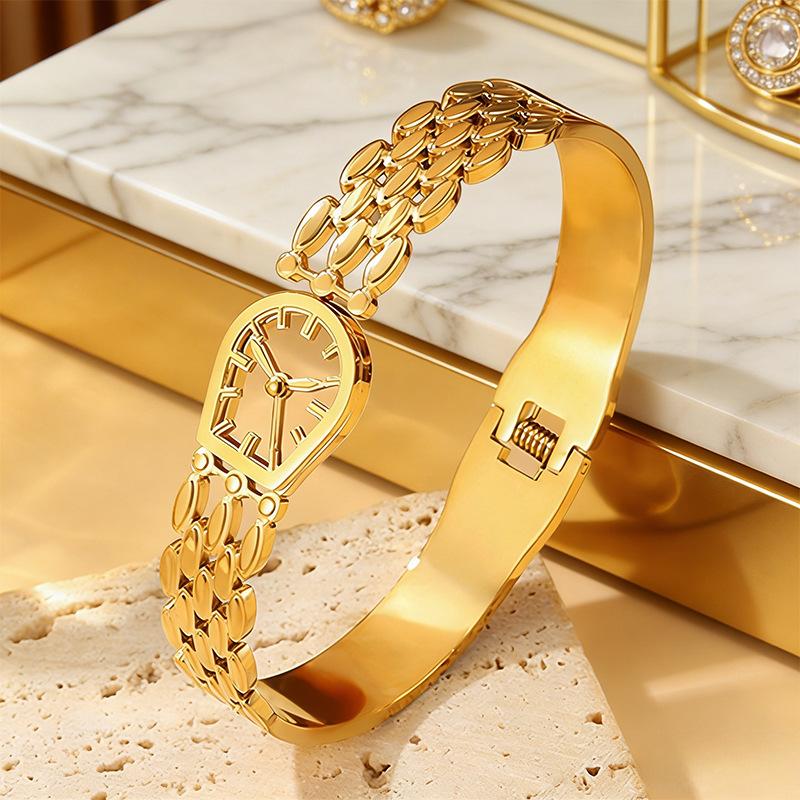 Women's Fashionable Simple Design Time-fixed Strap Titanium Steel Bracelet