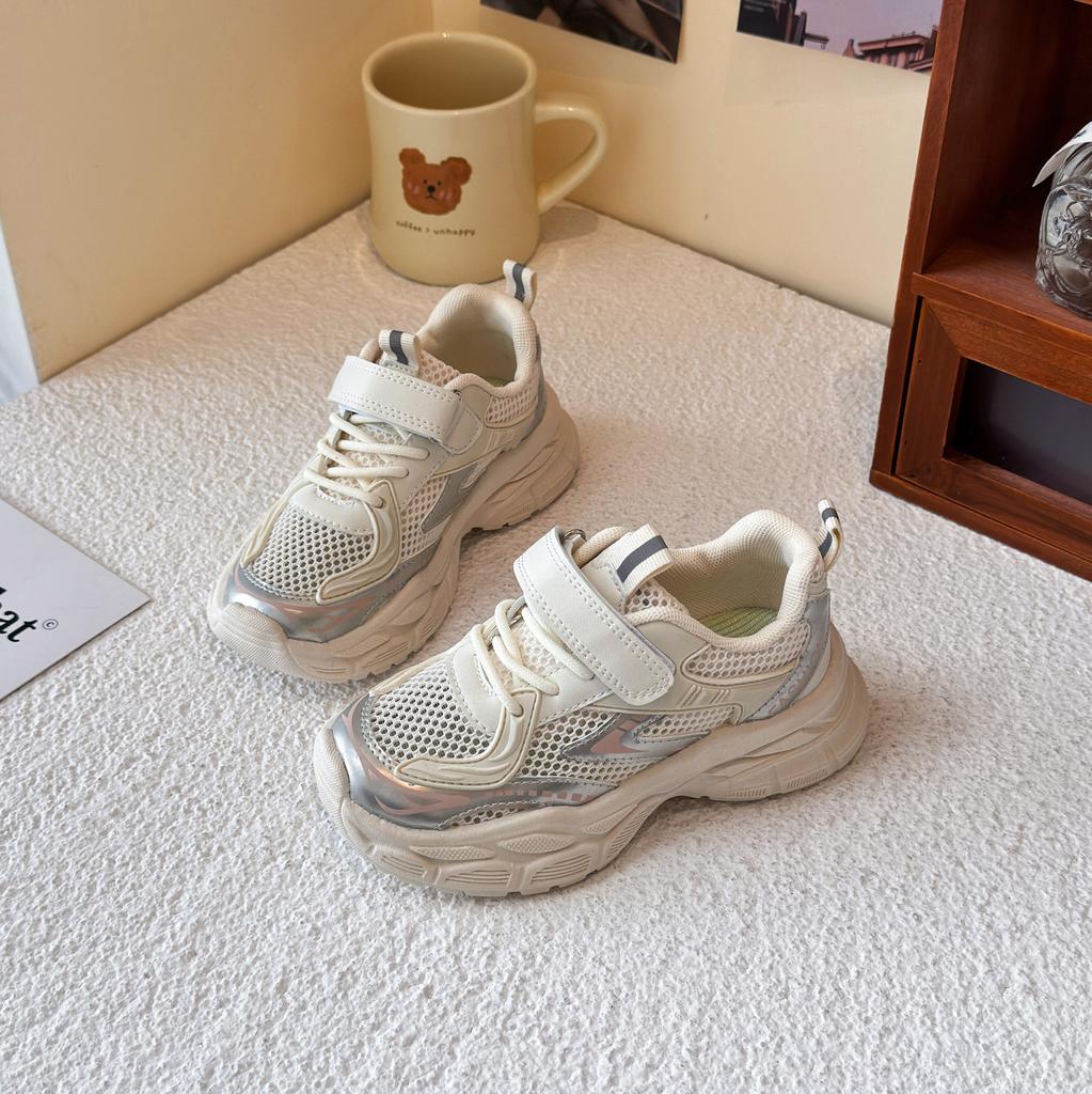 Girls' Sports Shoes 2025 New Spring and Autumn Children's Shoes Mesh Breathable Dad Shoes Summer Men's Middle-aged and Older Children's Mesh Shoes