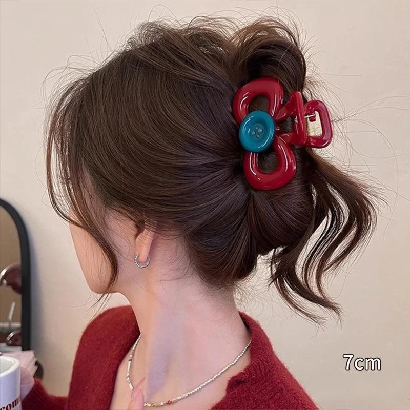 Elegant Large Hair Claw Clip for Thick Hair - High-End Korean Updo Shark Clip
