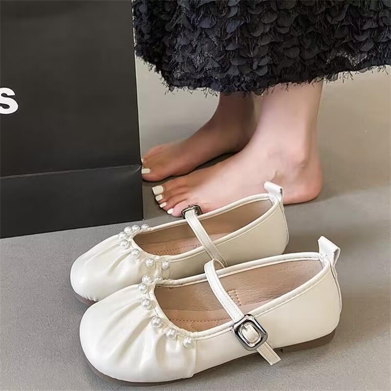 Shallow Mary Women's Shoes 2025 New Spring and Autumn Evening French Soft-soled Single Shoes Flat-soled Beanie Silver Small Leather Shoes Women