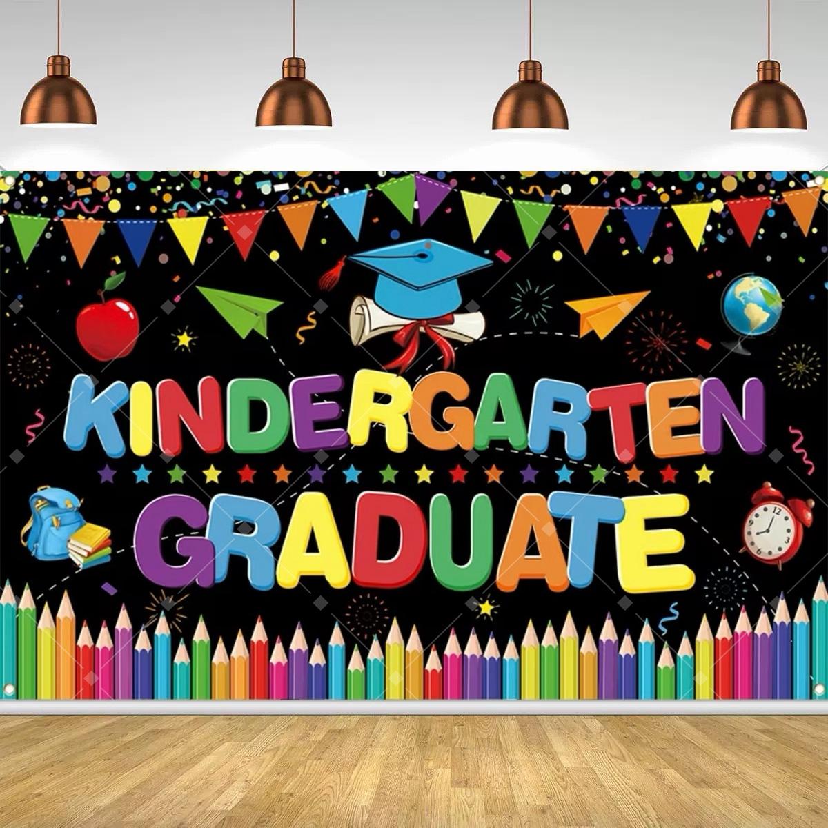 Kindergarten Graduation Photo Fund, Preschool Graduation Celebration Banner for Children, Children s Graduation Photo Decoration. 120X90CM
