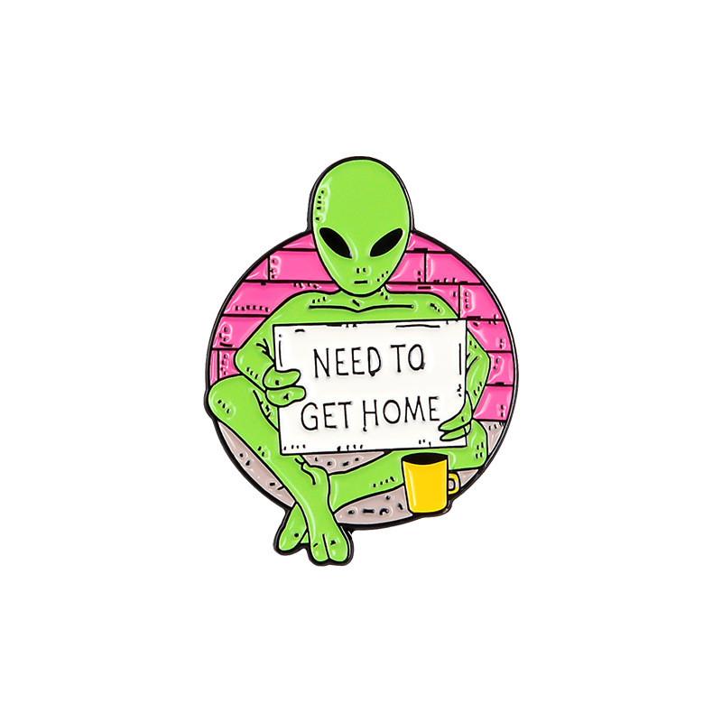 Eyecatching Alien Cartoon Enamel Lapel Pin For Creative Style And Flair Decorative