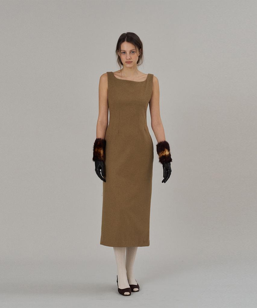 Deolil Boat Neck Wool Dress_Beige