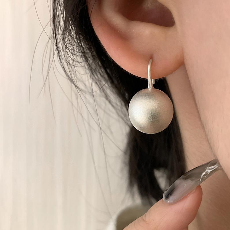 New 2025 Frosted Sweet Round Bead Earrings for Women - Simple, Versatile, Fashionable, Exquisite.