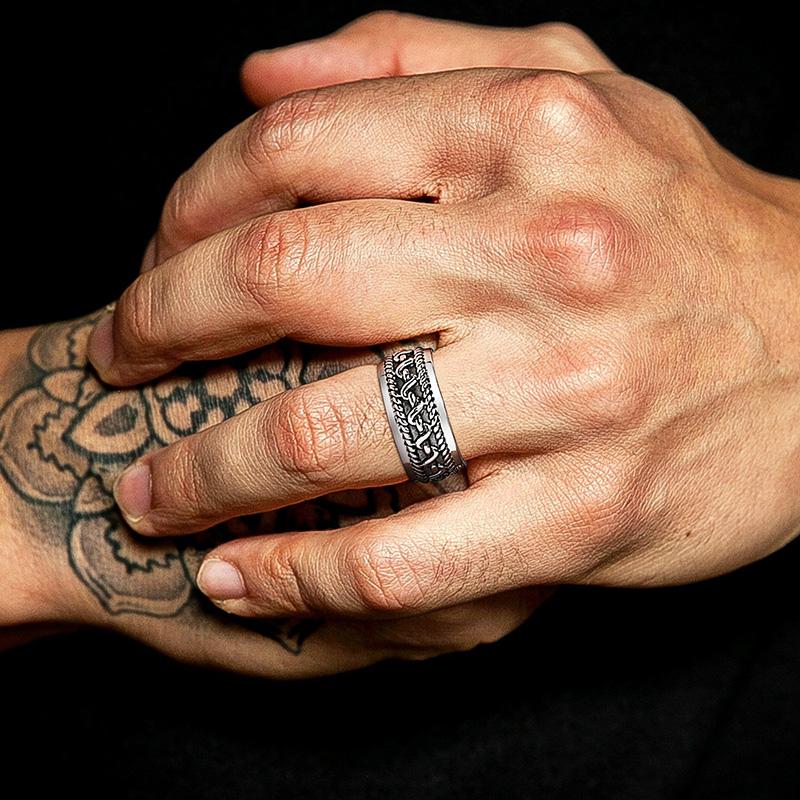 Vintage Ring Man,Stainless Steel Twisted Rope Design Textured Pattern Ring, Men's Zircon