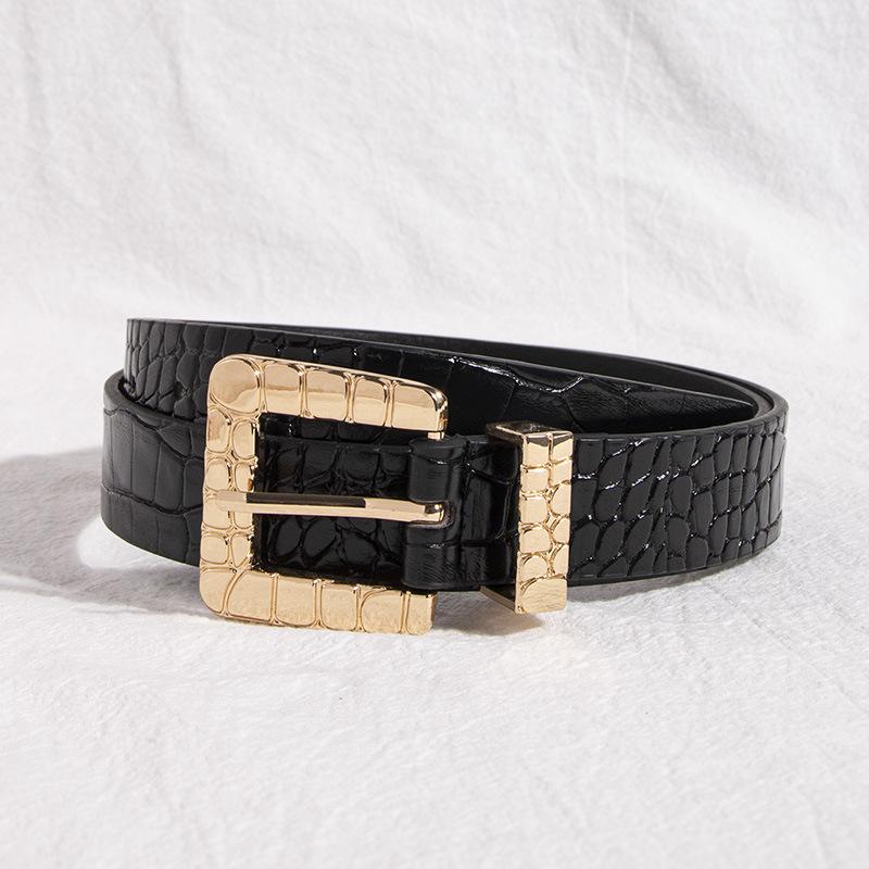 New Women's Crocodile Pattern Buckle Crocodile Pattern Patent Leather Chic Fashion European and American Business Belt