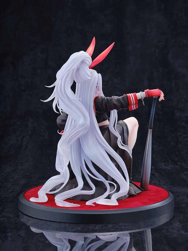 Daiki Kogyo Azur Lane Prinz Heinrich "The Underworld Boss" 16 Scale PVC Painted Complete Figure