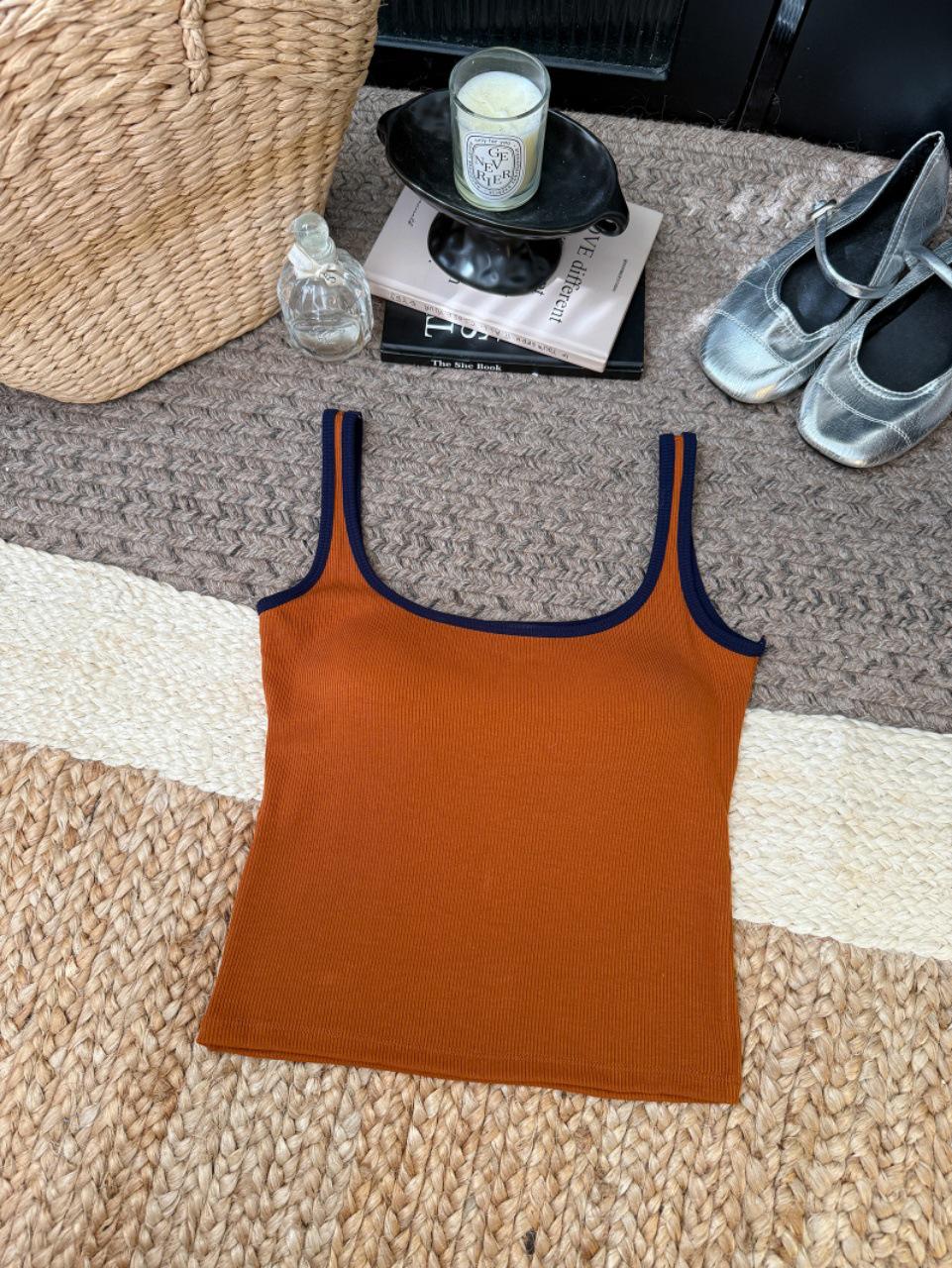 

Spicy Girl Color Block Camisole with Chest Pads - Women s Slimming Body-Hugging Tank Top One Size (40-60kg) оранжевый