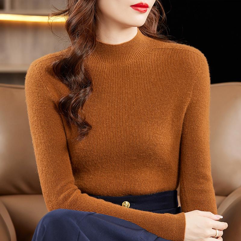 Autumn and Winter Style with Half Turtleneck Pull-up Sweater for Women with Slim Age-reducing Base Shirt Top Warm Long-sleeved Sweater