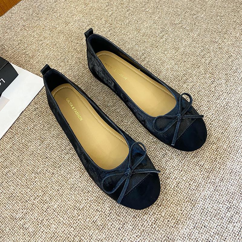 W981-1 French Flat Bottom Shallow Mouth Single Shoes Women's Shoes 2025 New Retro Suede Fairy Wind Ballet Beanie Shoes