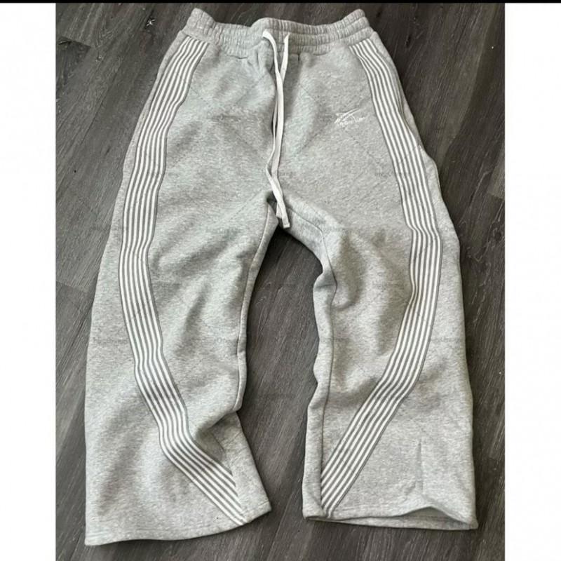 Striped Fleece Sweatpants Loose Fit Streetwear Casual Pants Men Women