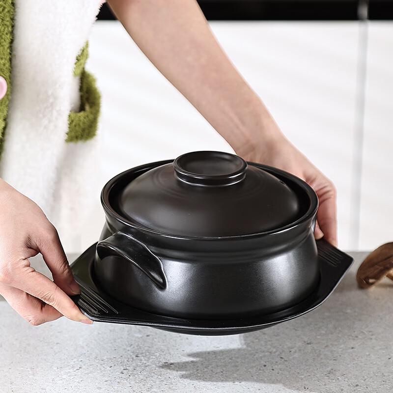 Black Ceramic Casserole Pot with Tray