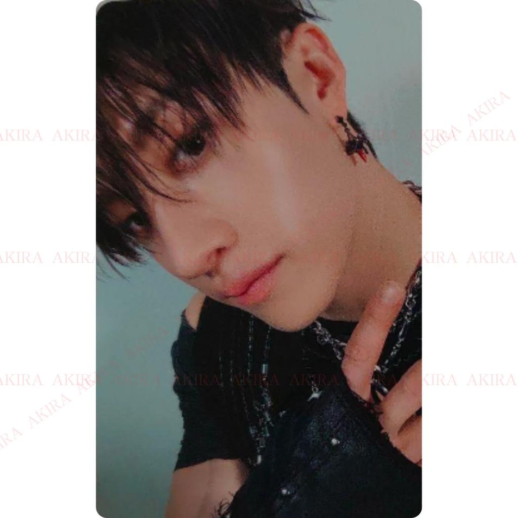 Stray Kids JAPAN GIANT ALBUM POB LUCKY DRAW PHOTO CARD OFFICIAL TR HMV SONY